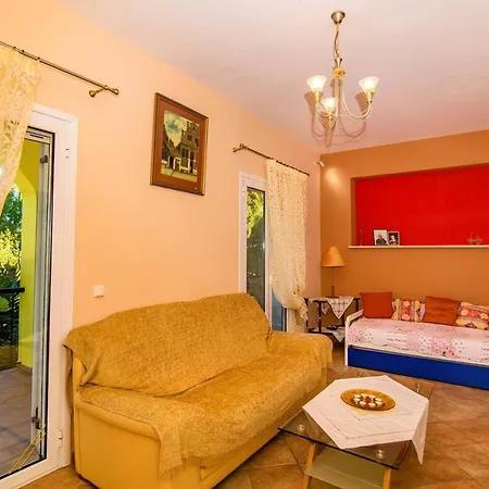 -grand House Tassos-