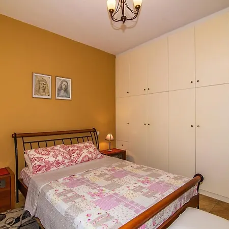 Vilă -grand House Tassos-
