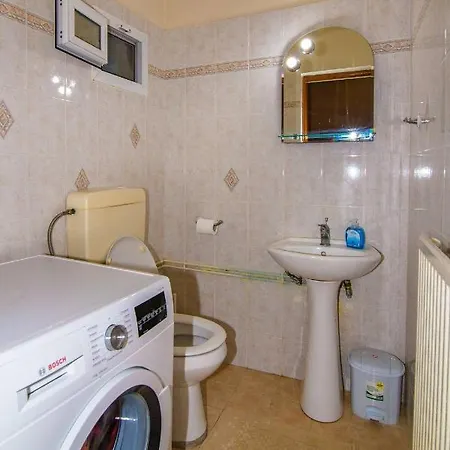 -grand House Tassos- Vilă *