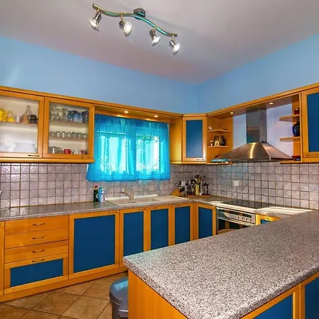 -grand House Tassos- *