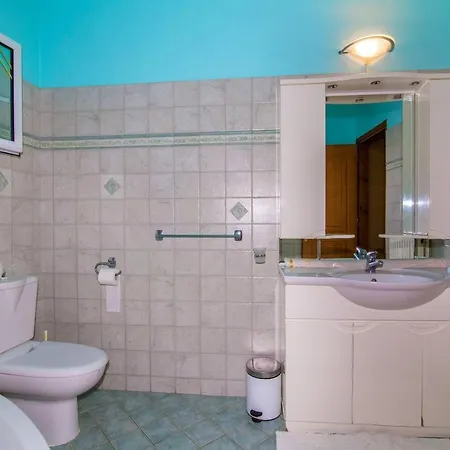 -grand House Tassos- *